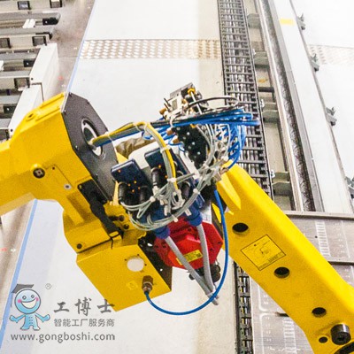 發(fā)那科機(jī)器人